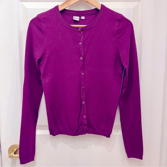 💠3/$10 TWIK Purple Cardigan - Picture 1 of 8